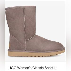 UGG CLASSIC II - US WOMENS SIZE 7